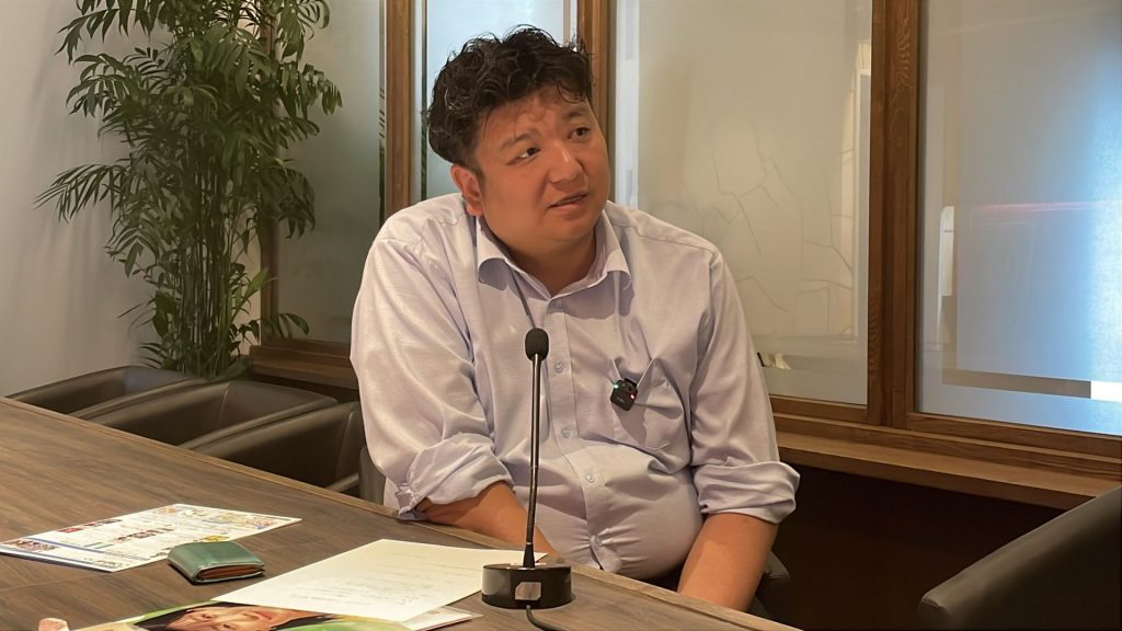 有限会社珈集（三木市）の代表取締役社長・平野薫大さん