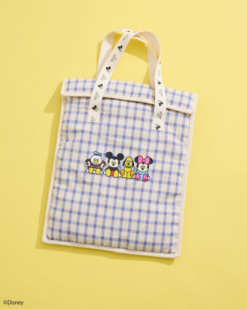 Mickey friend A4マルチケース（3490円）