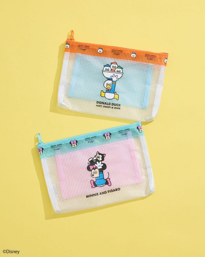 Mickey friend クリアポーチ（全2色 1999円）