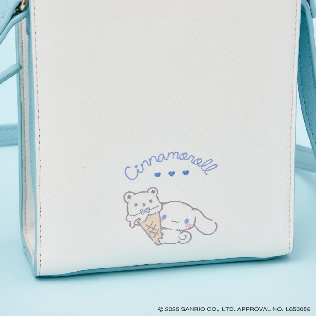 & chouette「シナモロール」コレクション　ショルダーバッグ（1万4300円）