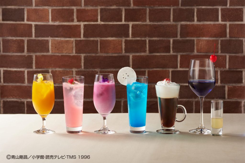 キャラクターをモチーフにしたドリンク（左より安室透、毛利蘭、灰原哀、江戸川コナン、赤井秀一、怪盗キッド）