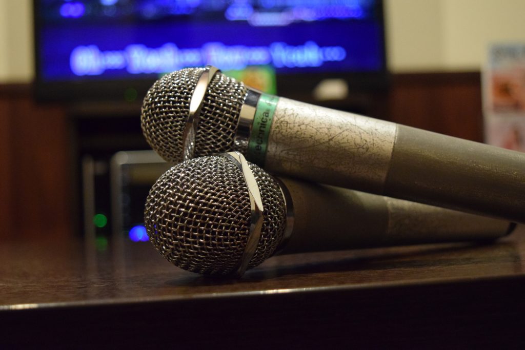 カラオケ店で戦慄の恐怖体験（イメージ）