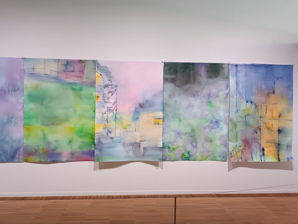 『Anywhere of Takarazuka』2025年　紙に水彩　個人蔵