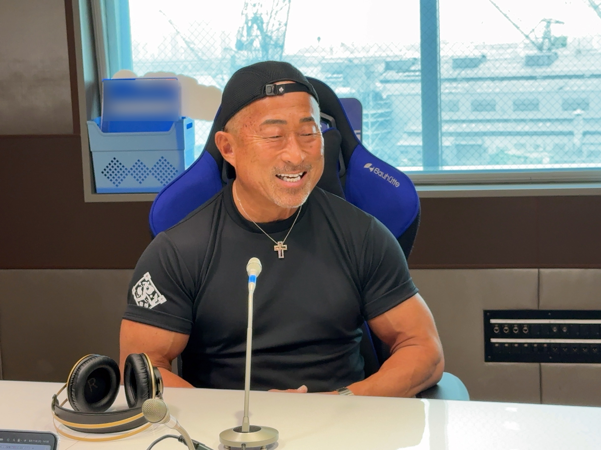 歌手でも奮闘、角田信朗 「特技は会ったことない人たちも笑顔に