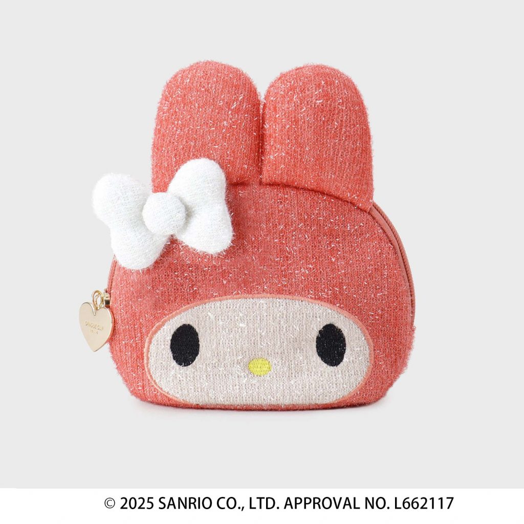 マイメロディ「フェイス型キラキラシェルポーチ」（3979円）　(C)2025 SANRIO CO., LTD. APPROVAL NO. L662117
