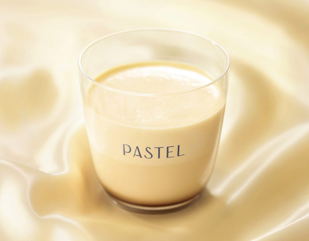 パステルの看板商品「なめらかプリン」 　(C)2025 SANRIO CO., LTD. APPROVAL NO. L662316