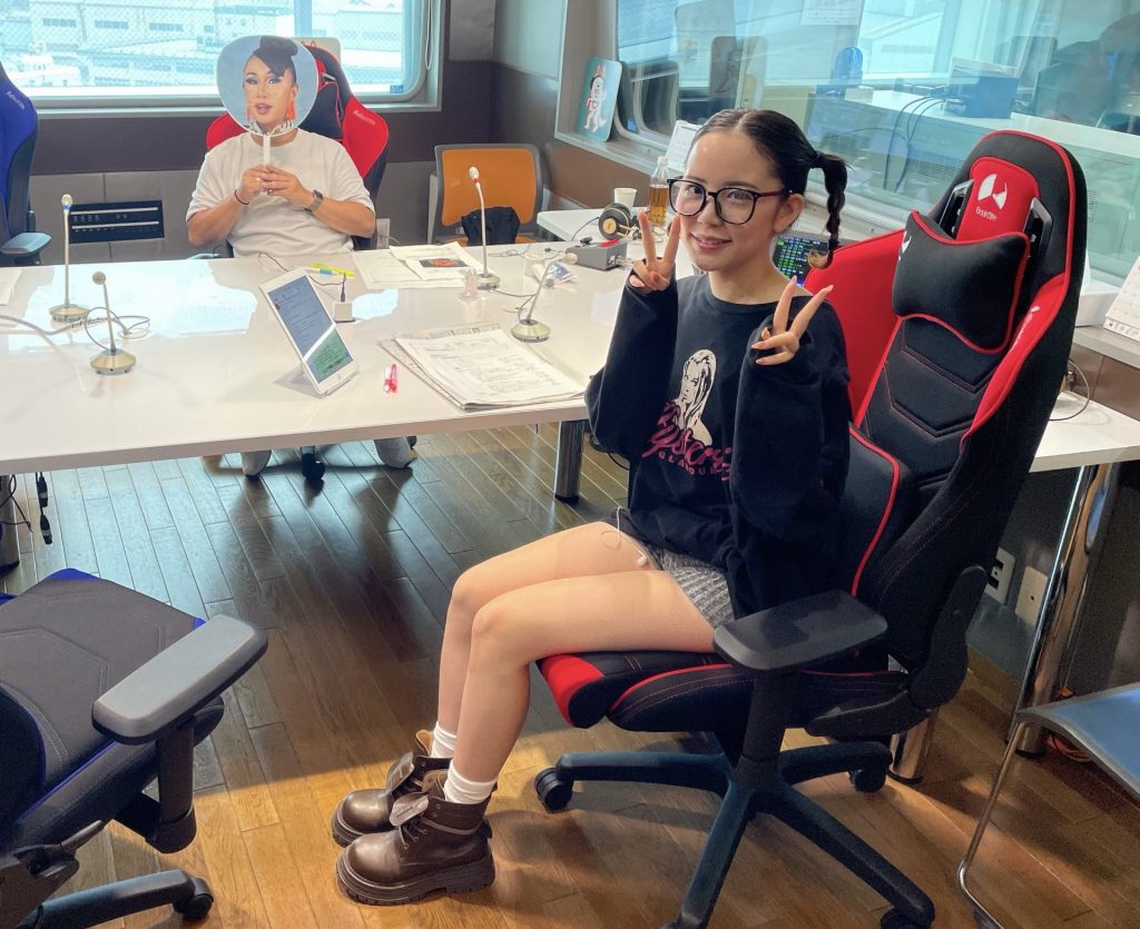 ドラァグクイーンのサマンサ・アナンサとネオ昭和アーティストの阪田マリン