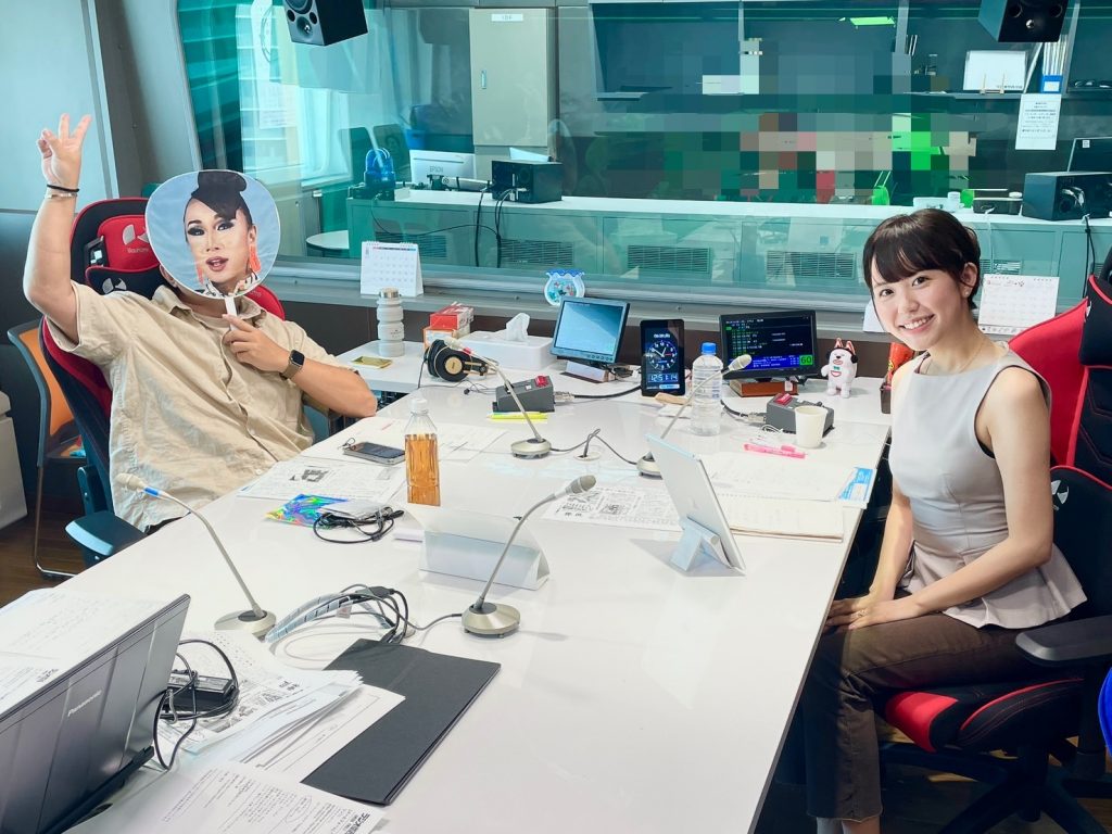 ドラァグクイーンのサマンサ・アナンサとネオ昭和アーティストの阪田マリン