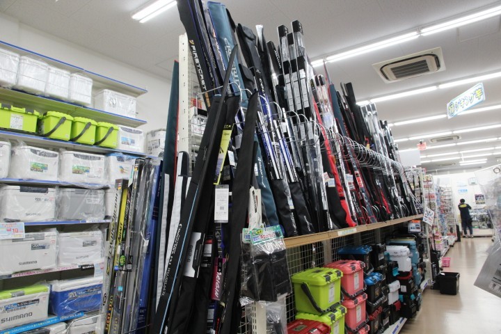 フィッシングヒカリ湊川店で販売している釣り用品