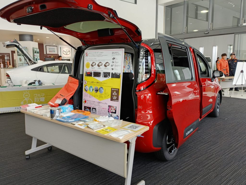 トヨタ　シエンタ（後部）　車内で快適に過ごす方法を紹介