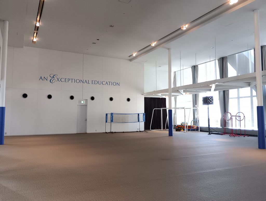 講堂・運動もできるホール