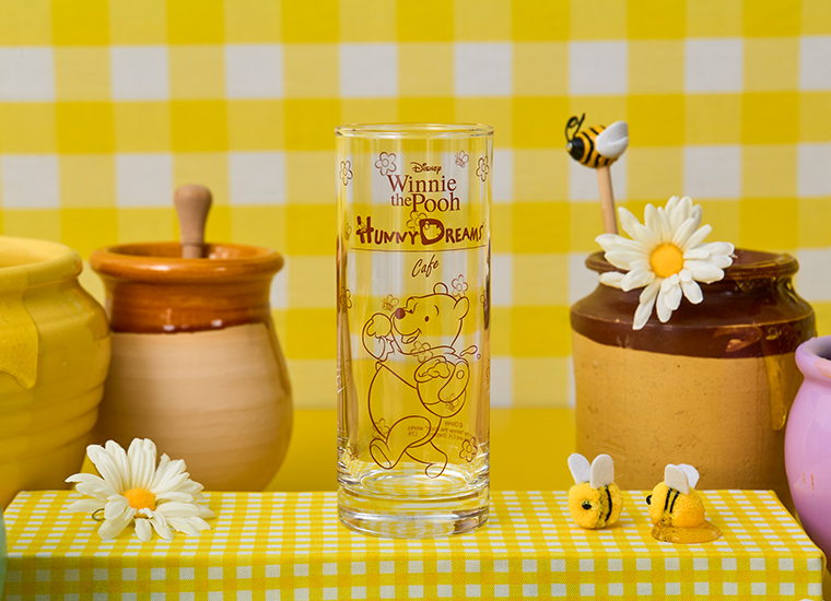 グラス（1980円）　(C)Disney. Based on the "Winnie the Pooh" works by A.A. Milne and E.H. Shepard.