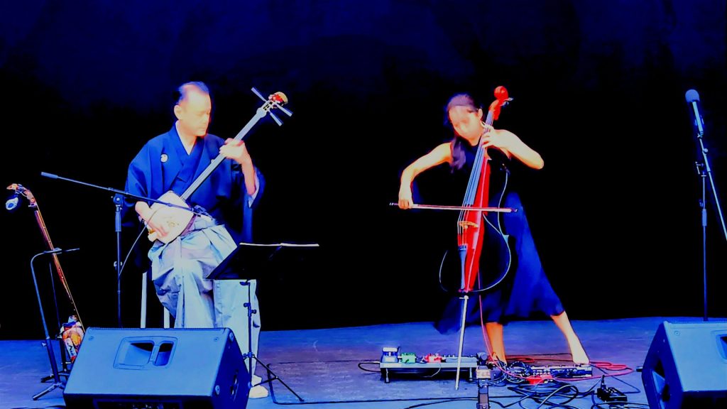 三味線とエレクトリック・チェロの競演…大阪・関西万博 アメリカ