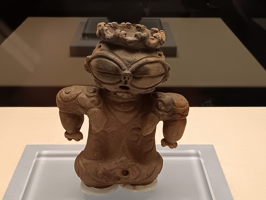 遮光器土偶　青森県立郷土館蔵　風韻堂コレクション