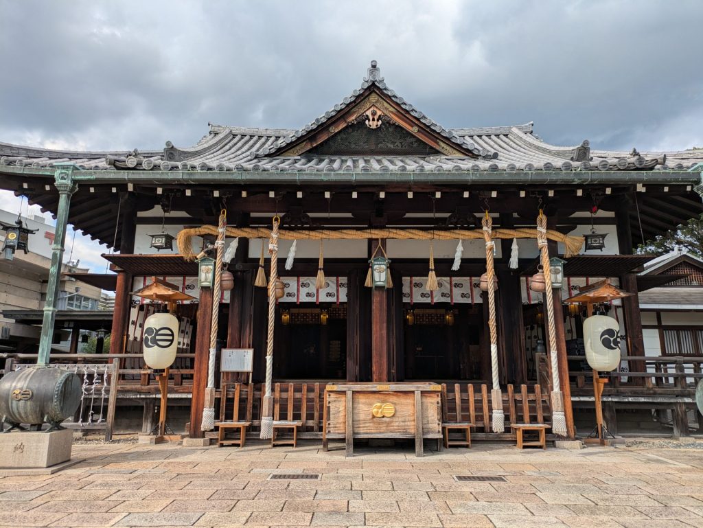 播磨国総社射楯兵主神社本殿