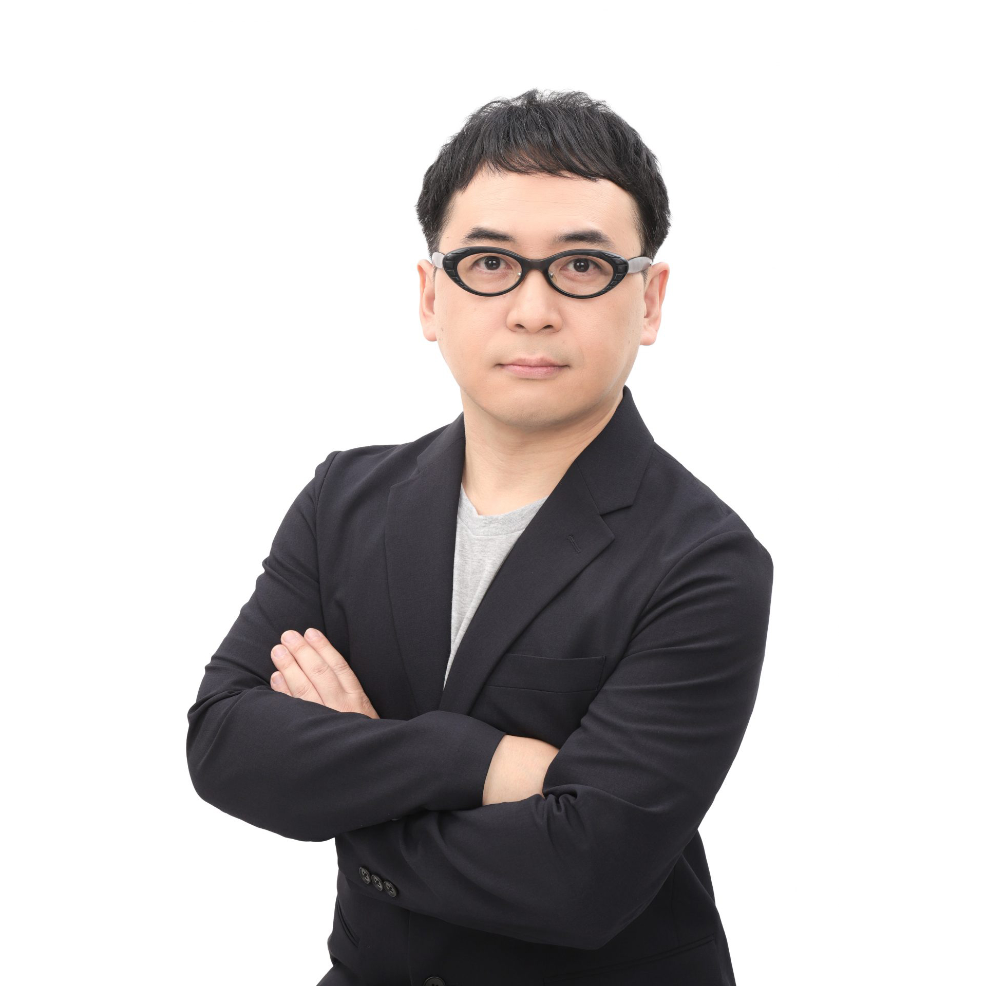 構成作家＆ラジオDJとして活躍 ミラッキ 初の著書で90年代J-POP“2位の