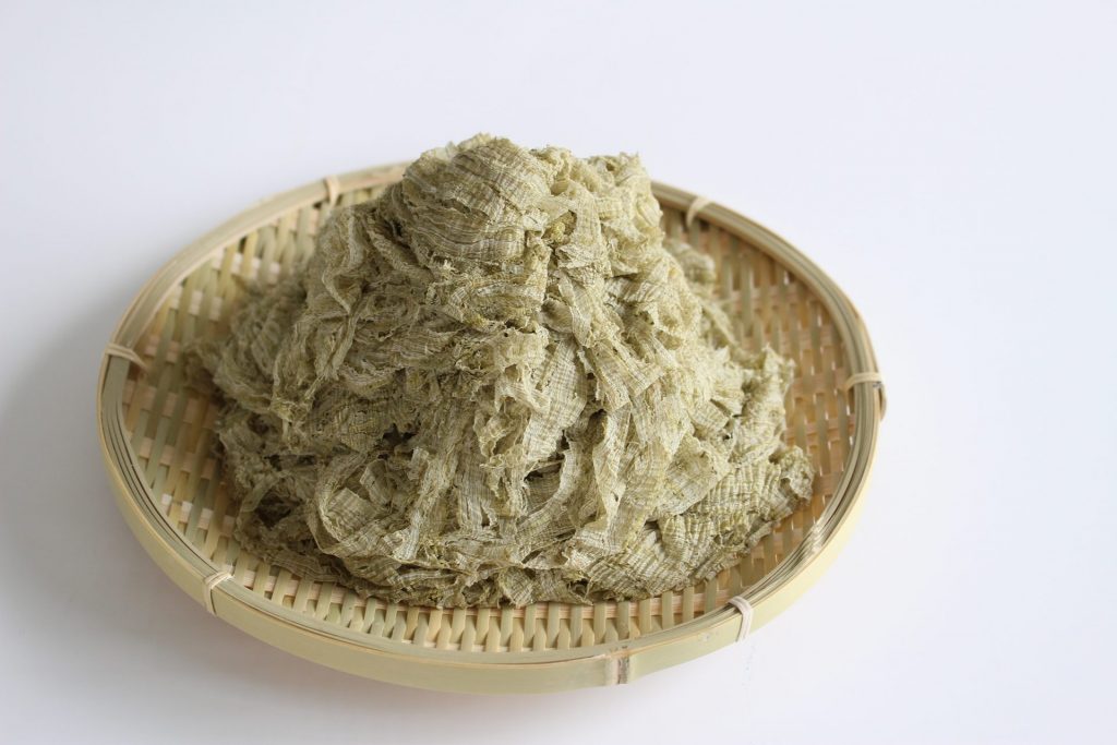 とろろ昆布　（提供：日高食品工業株式会社）