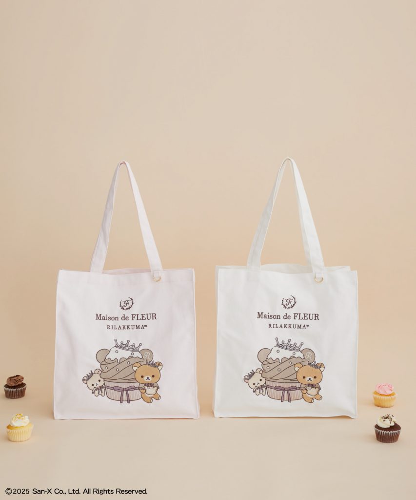 「リラックマ スクエアトートバッグ」（カラー：Ivory_Pink 6900円）