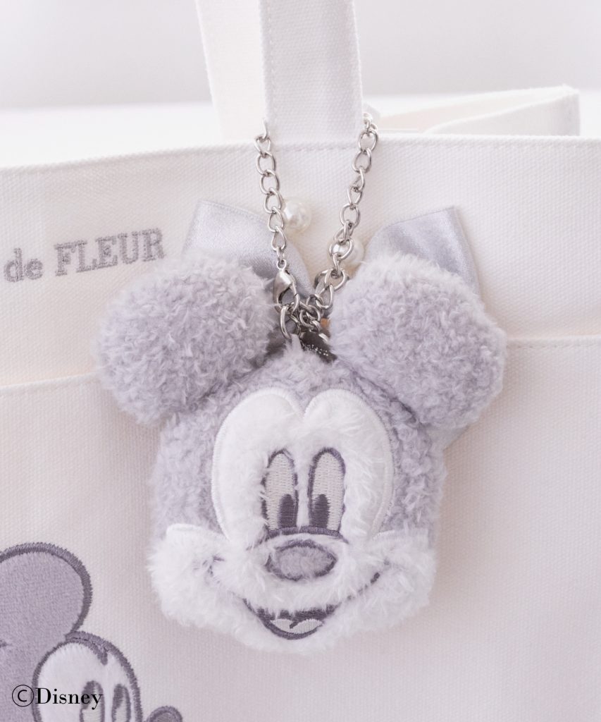 Mickey Mouse「チャーム」(カラー:Light Gray 4950円)