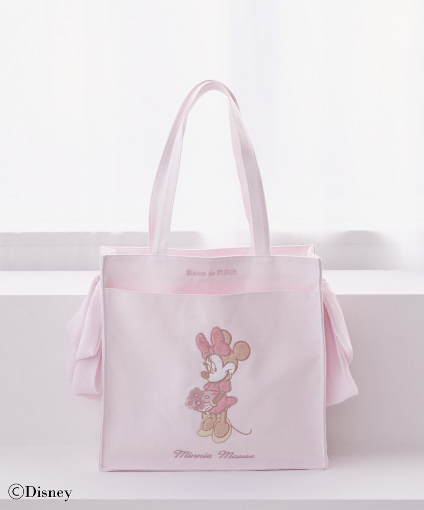 Minnie Mouse「リボントートバッグ」(カラー:Light Pink 8800円)