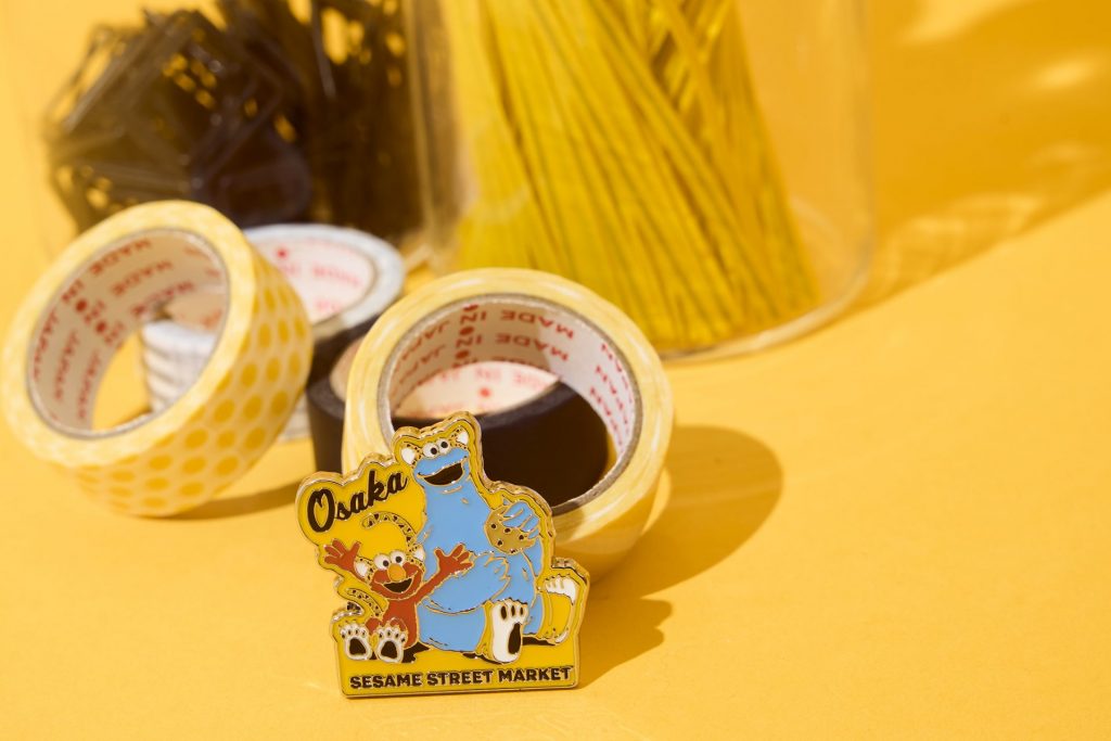 ピンズ（990円）