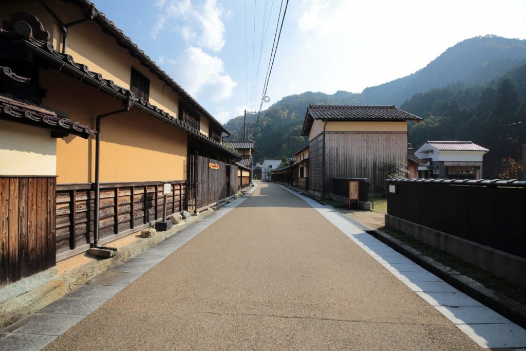 生野町並み　（提供：但馬県民局）