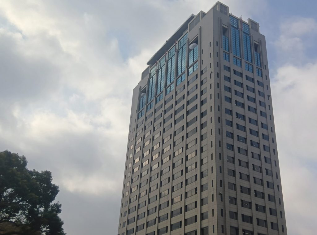 兵庫県警本部（神戸市中央区）