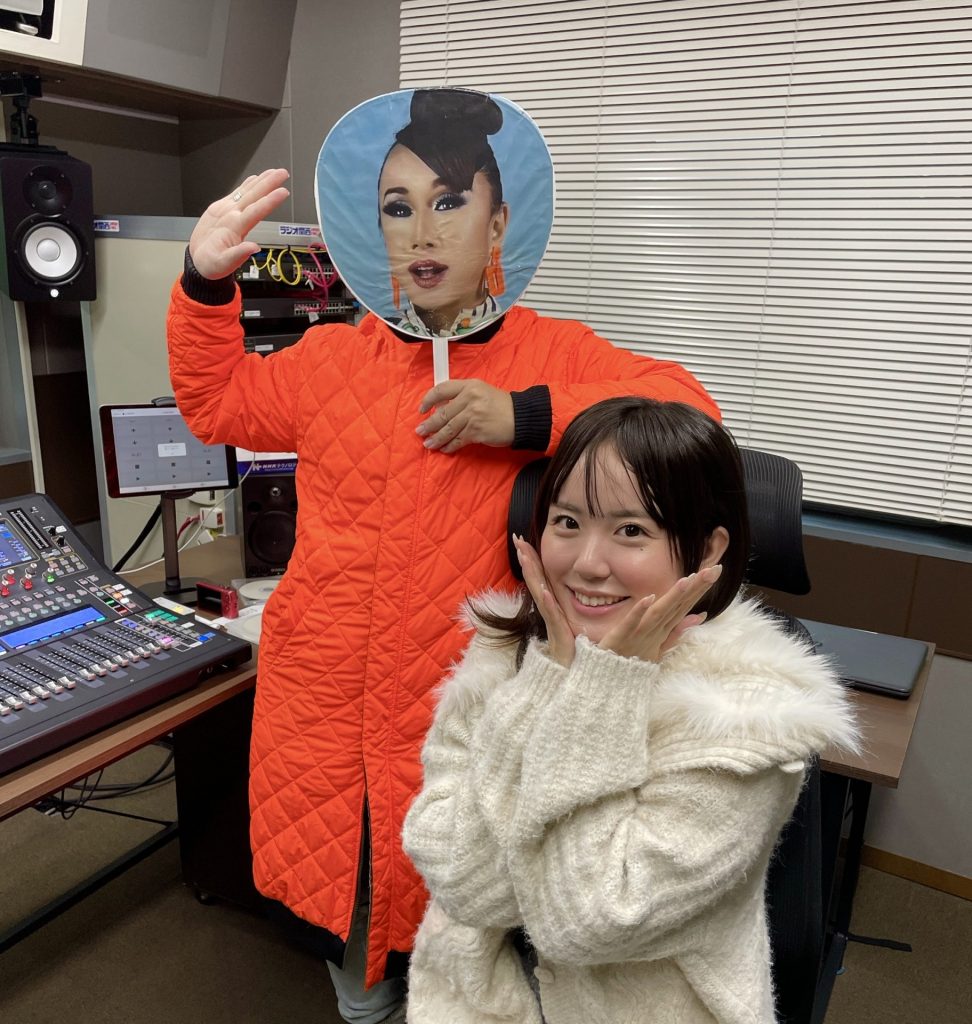 ドラァグクイーンのサマンサ・アナンサとネオ昭和アーティストの阪田マリン