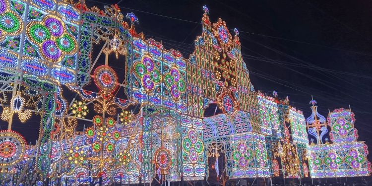 『神戸の鼓動、光の物語』第31回神戸ルミナリエ開幕「これからもずっと…」子どもたちの願い