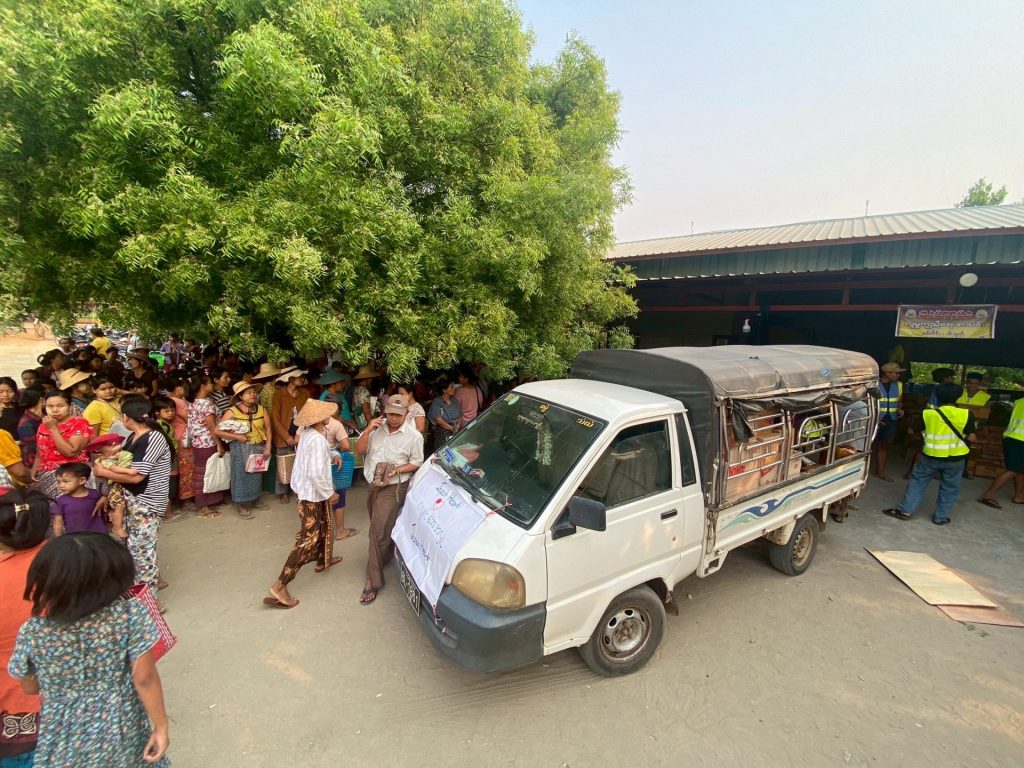 2025年4月4日　ワッチェでの食料配布の様子　画像提供：認定NPO法人ジャパンハート