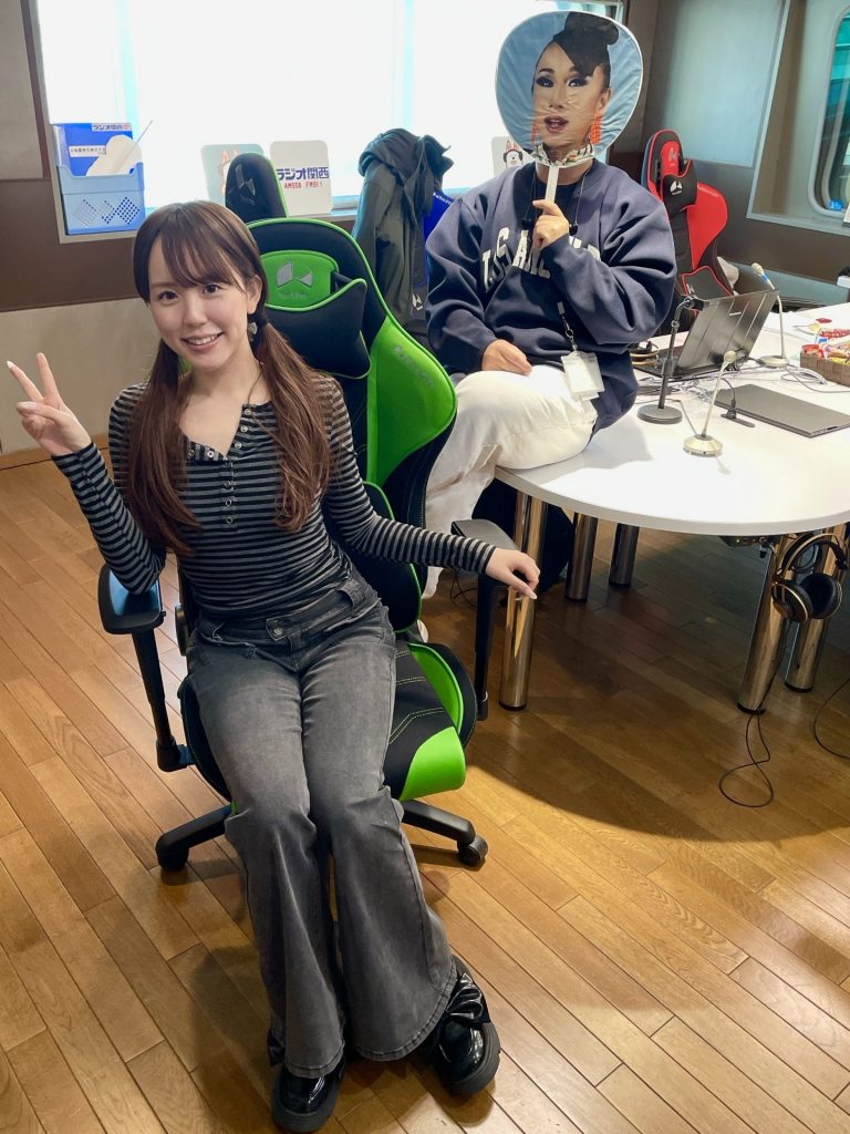 ドラァグクイーンのサマンサ・アナンサとネオ昭和アーティストの阪田マリン