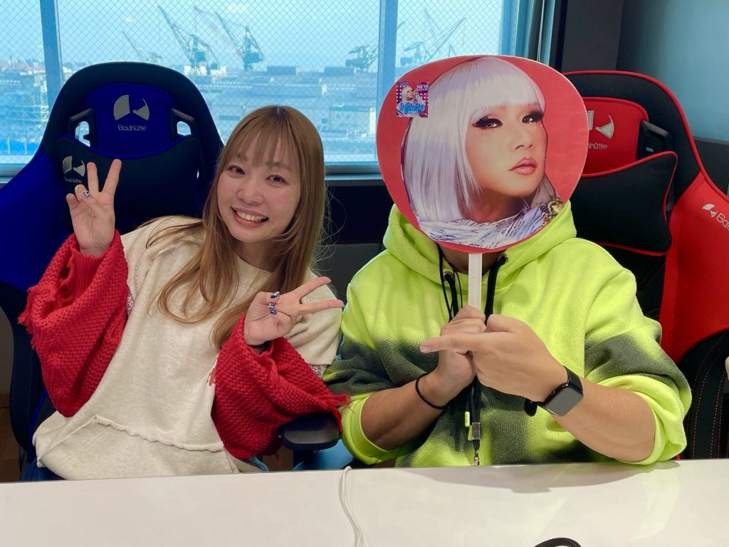 ドラァグクイーンのサマンサ・アナンサとイエスハッピー！のさやか