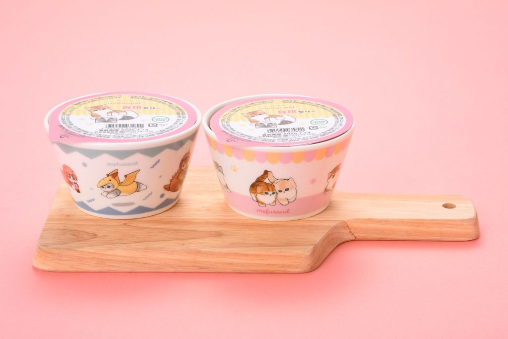 「mofusand シリアルボウル&白桃ゼリー」（960円） 　 (C)mofusand