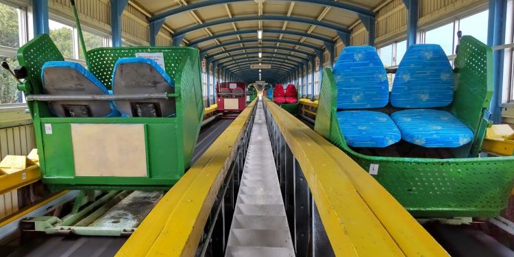 全国唯一・ゴトゴト揺れる昭和レトロ 須磨浦山上遊園の「カーレーター」60周年 記念イベント実施へ