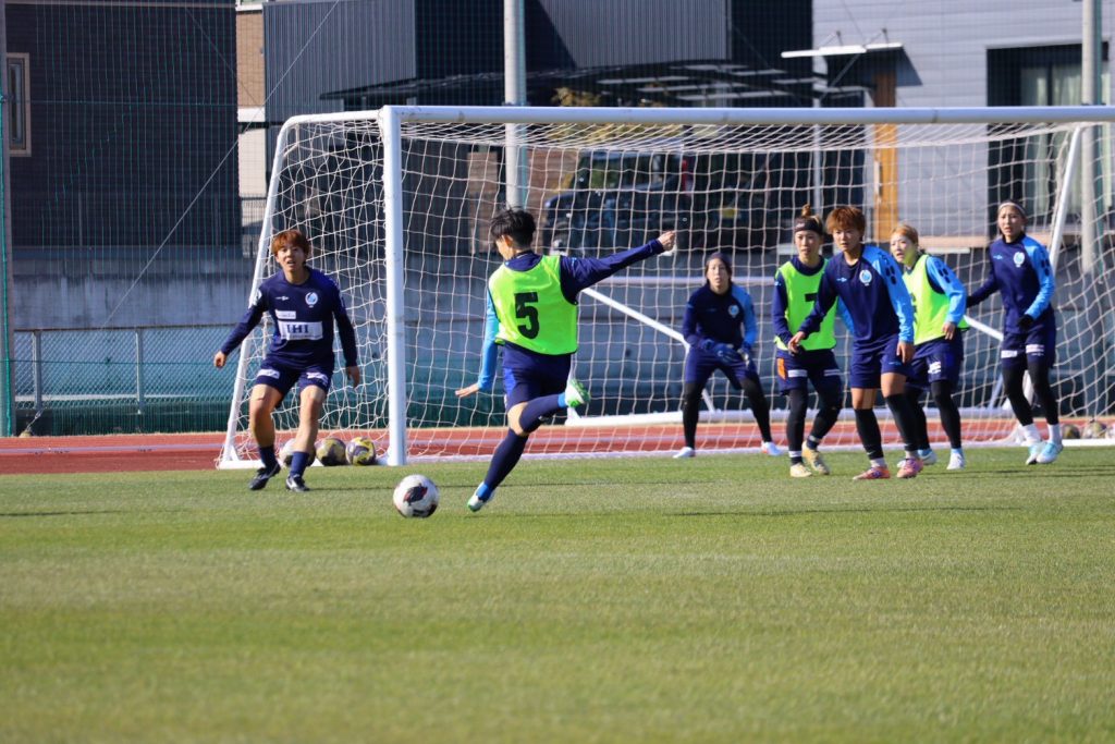 練習風景（提供：ASハリマアルビオン株式会社）