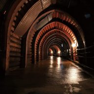 生野銀山坑道　提供：日本遺産「銀の馬車道・鉱石の道」推進協議会