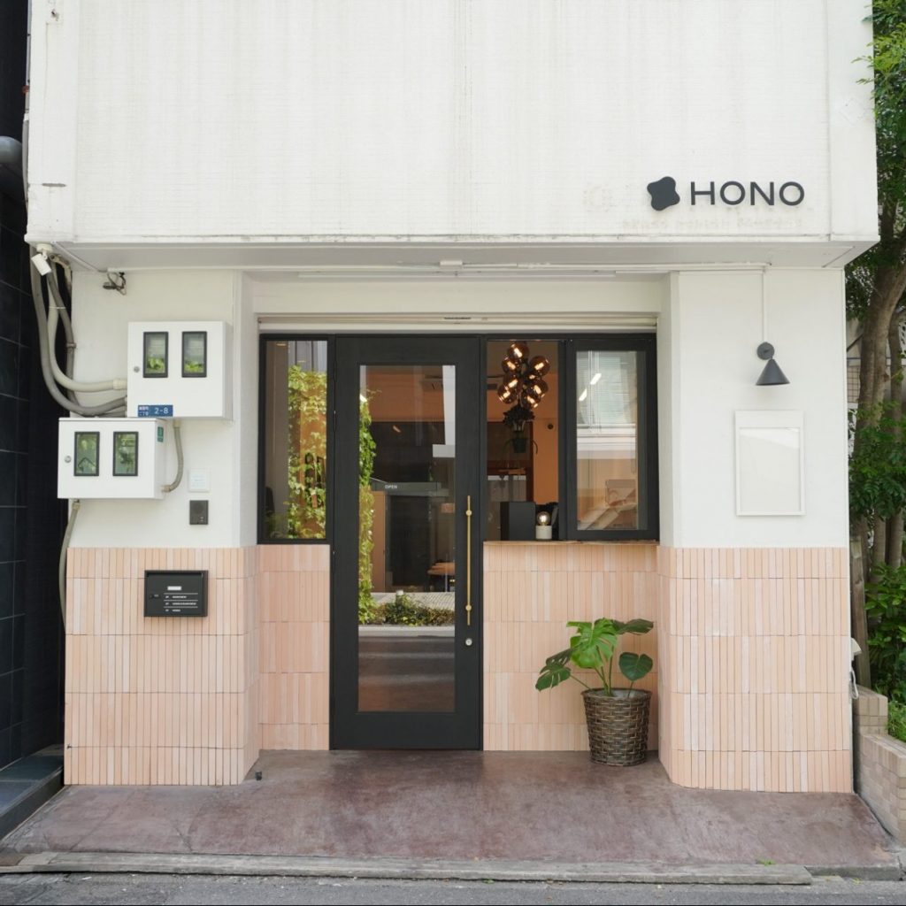 「HONO」オープン前の外観　提供：株式会社RAWCREW