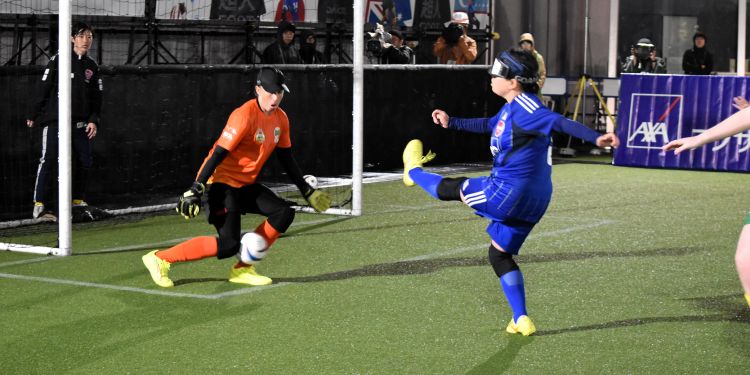 大阪駅前で熱戦！　ブラインドサッカー・アジア選手権が開幕　日本代表、男女アベック優勝に期待