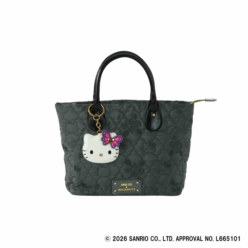 【ANNA SUI】HELLO KITTY「トートバッグ」（2万4200円）