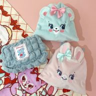 ふわふわ巾着、ポップコーンポーチ／各390円（税込429円）