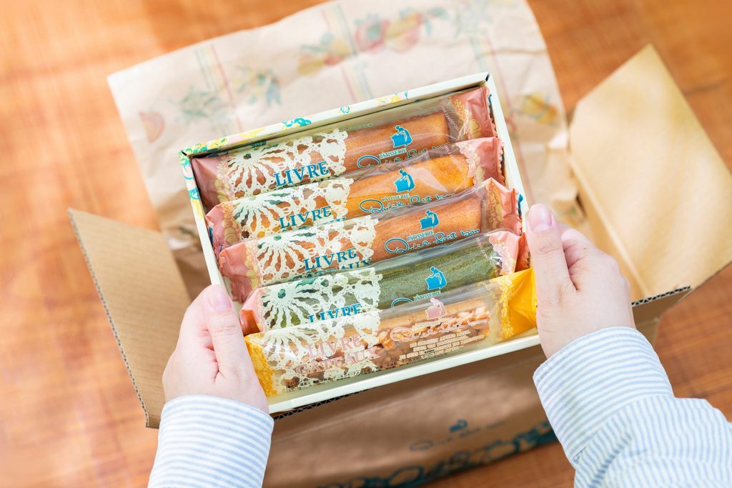 焼き菓子のボックス