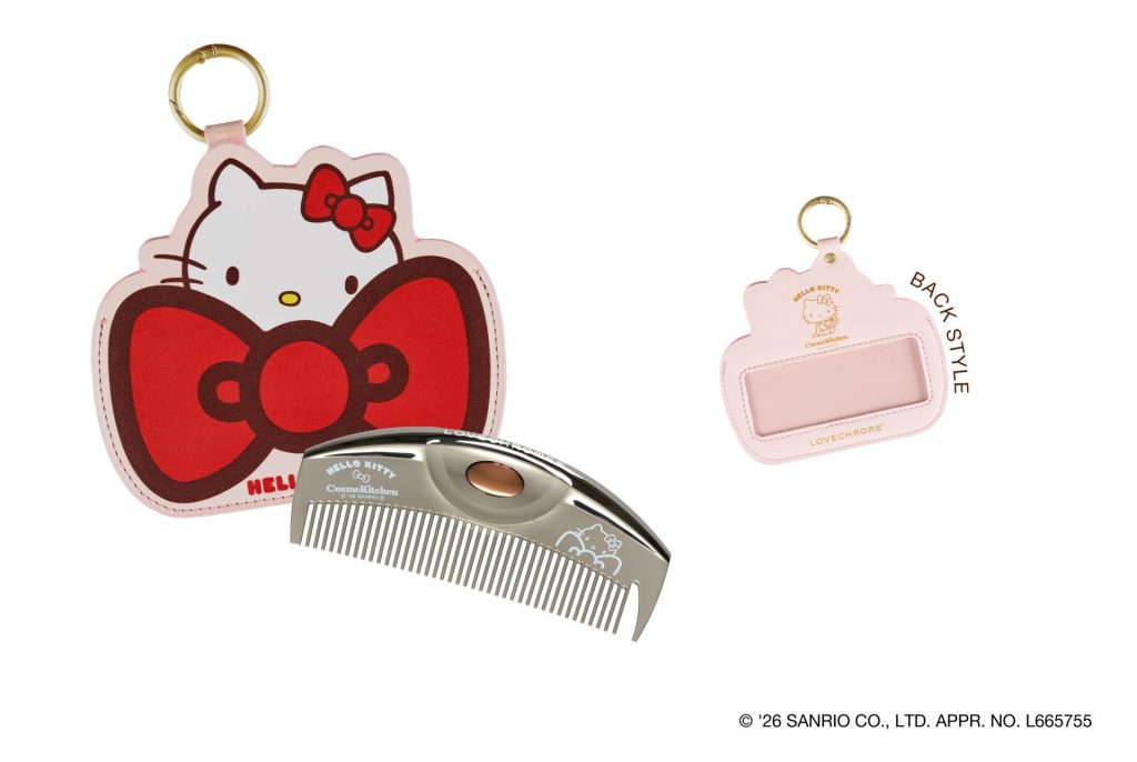 LOVECHROME「＜HELLO KITTY＞（R）PGツキ プレミアムブラック コームケース付き」（7920円）
