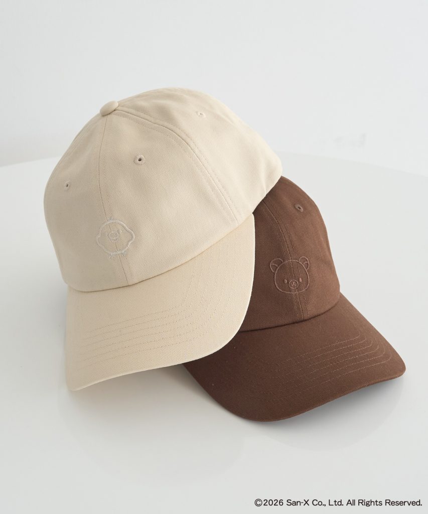 「リラックマ×earth ワンポイント刺繍キャップ」(アイボリー・ブラウン 2970円)
