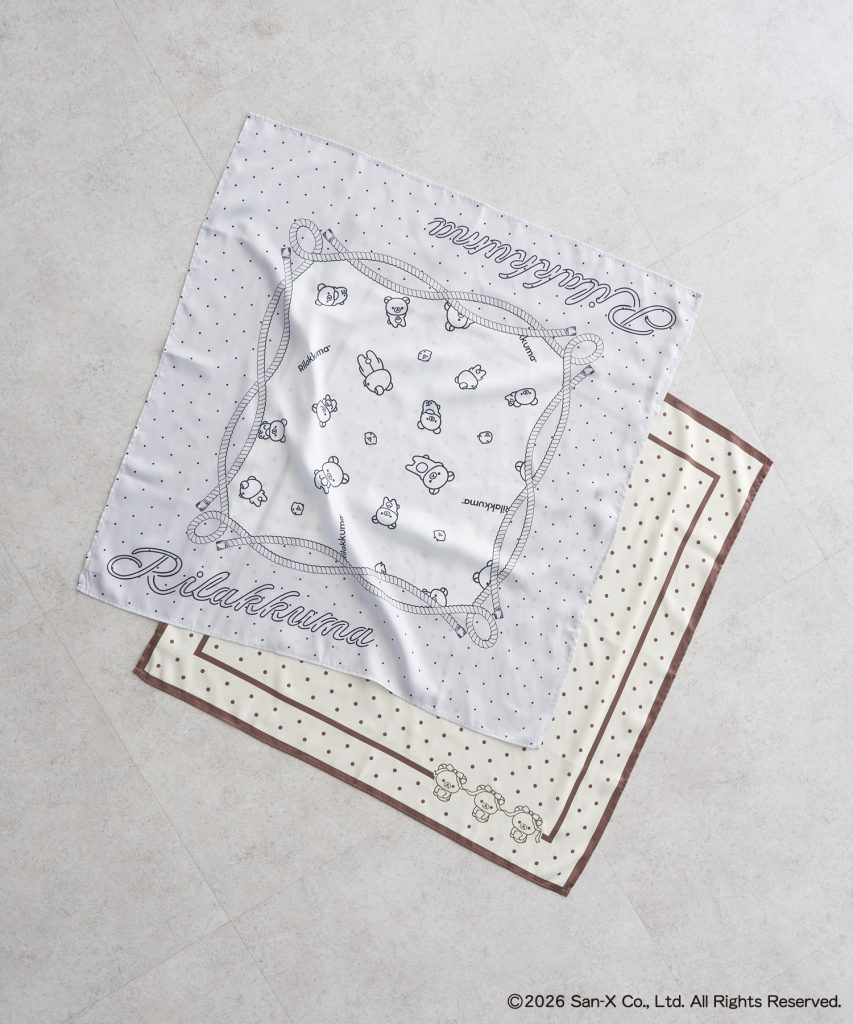 「リラックマ×earthアソートドットスカーフ」(アイボリー・グレー 2200円)