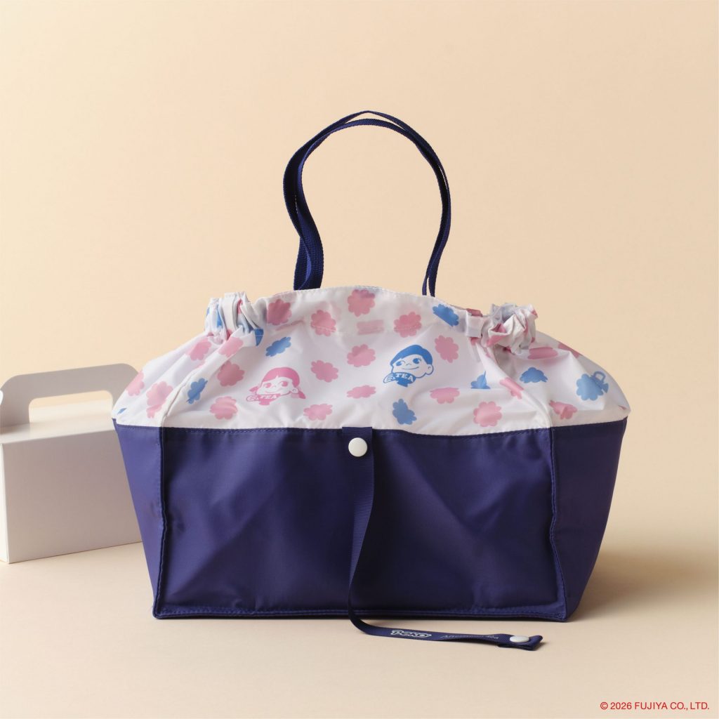 「自立保冷バッグ」（2860円）