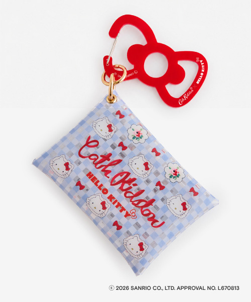 「Cath Kidston × Hello Kitty クリアポーチチャーム Sax」（4400円）