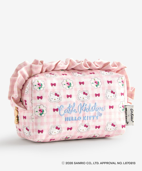 「Cath Kidston × Hello Kitty フリルポーチ Pink」（6600円）