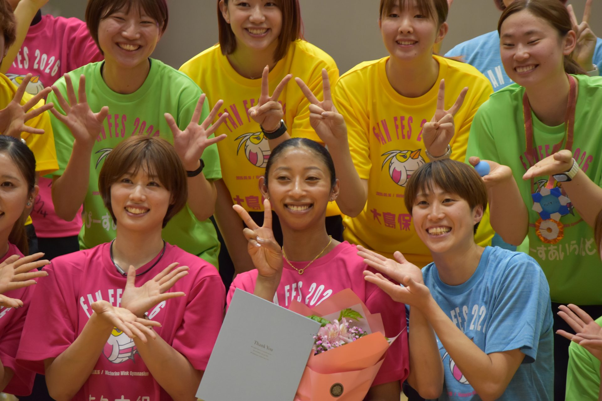 ヴィクトリーナ姫路 宮部藍梨 直筆サイン色紙 日本代表 宮部藍梨】2025