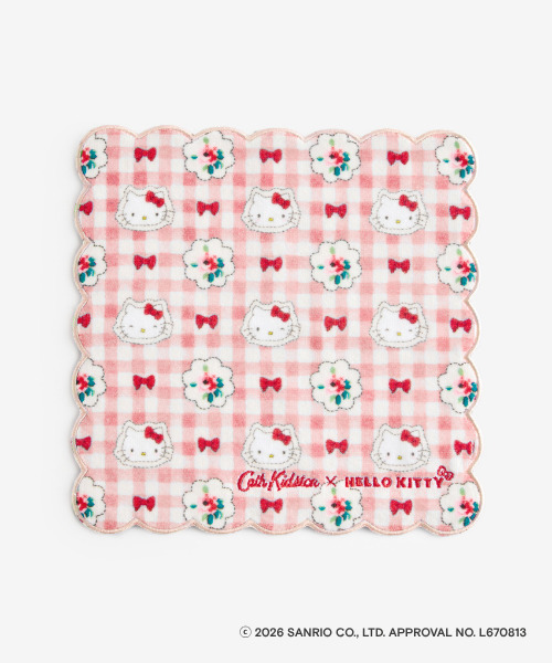 「Cath Kidston × Hello Kitty スカラップタオルハンカチ Pink」（2200円）