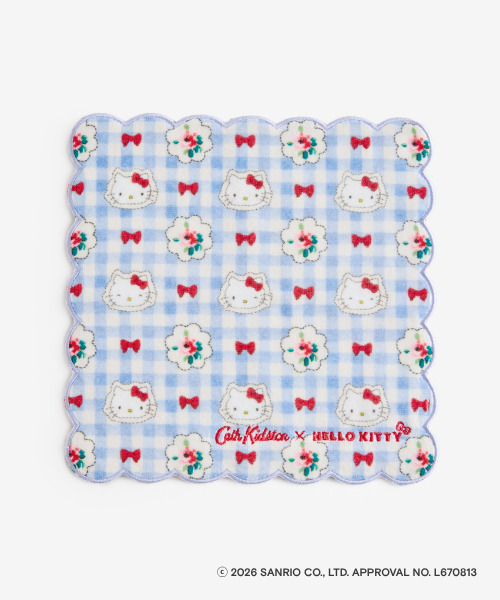 「Cath Kidston × Hello Kitty スカラップタオルハンカチ Sax」（2200円）